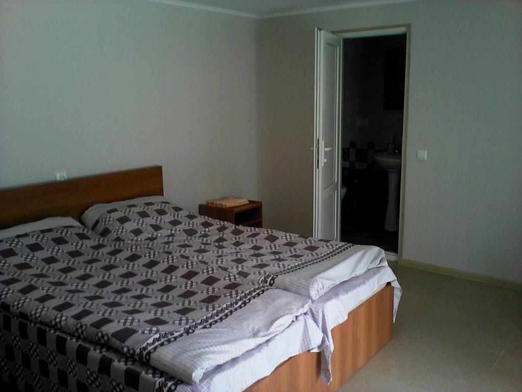Mount Guest Hotel Казбеги Екстериор снимка