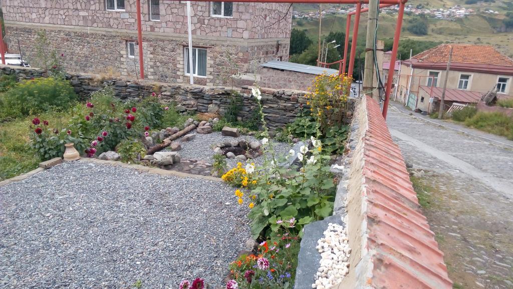 Mount Guest Hotel Казбеги Екстериор снимка